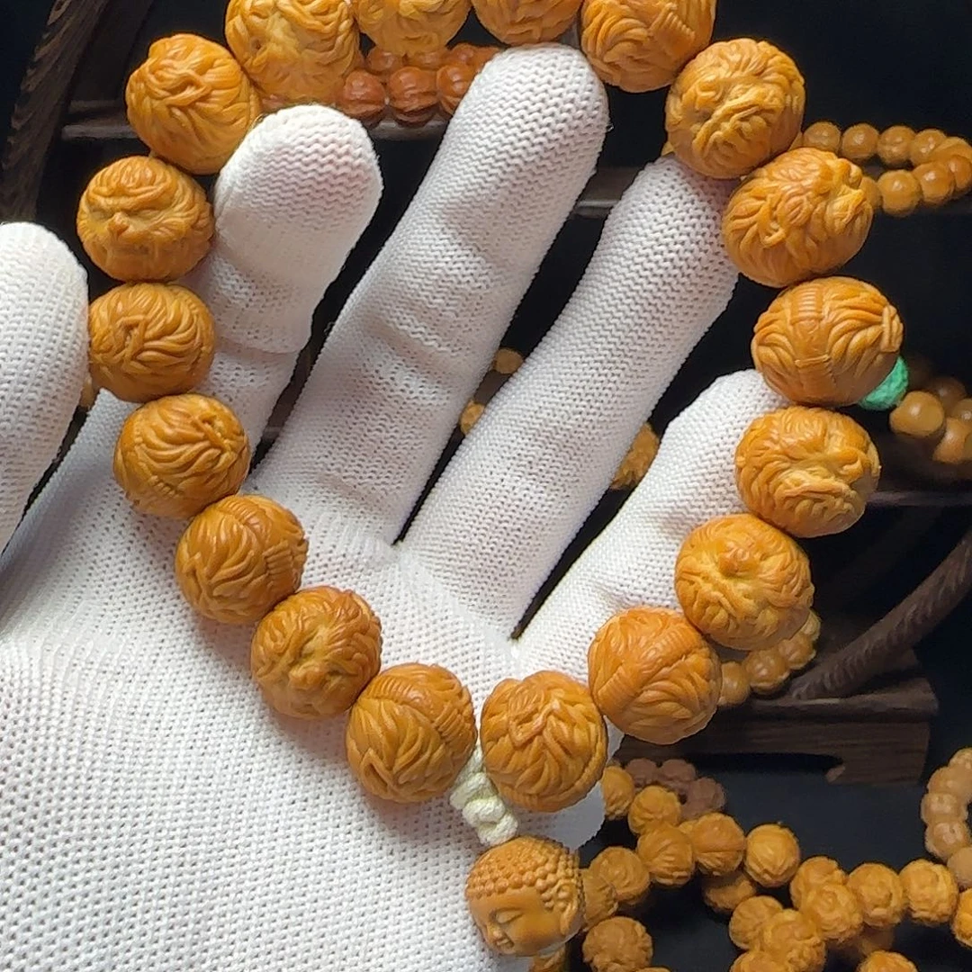 曜***呈吊坠猴头核桃猴头