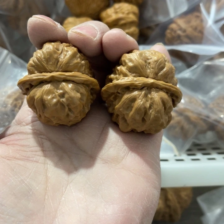 斯***憨把件文玩核桃哈哈哈