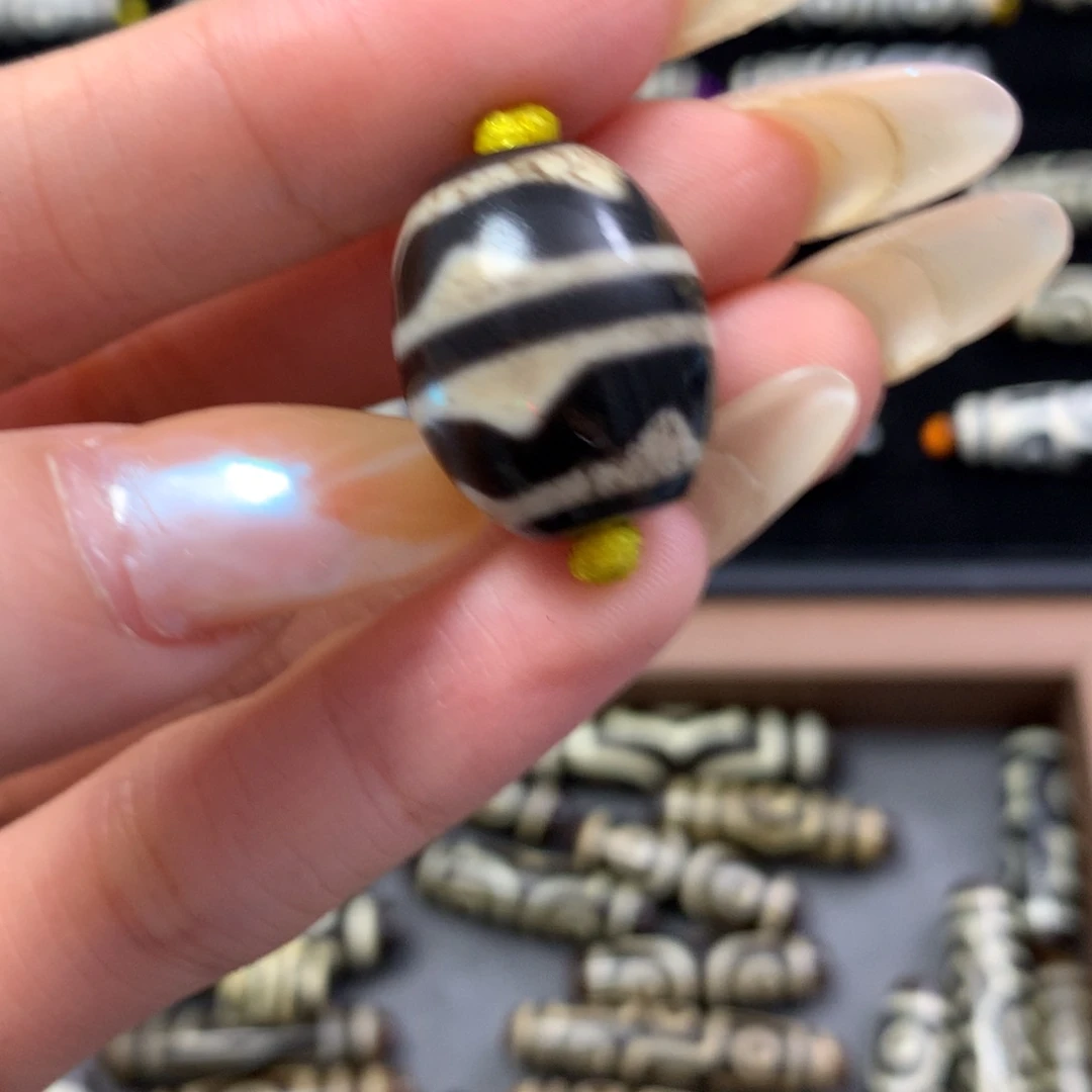 玛瑙/玉髓珠宝半成品未镶嵌山*