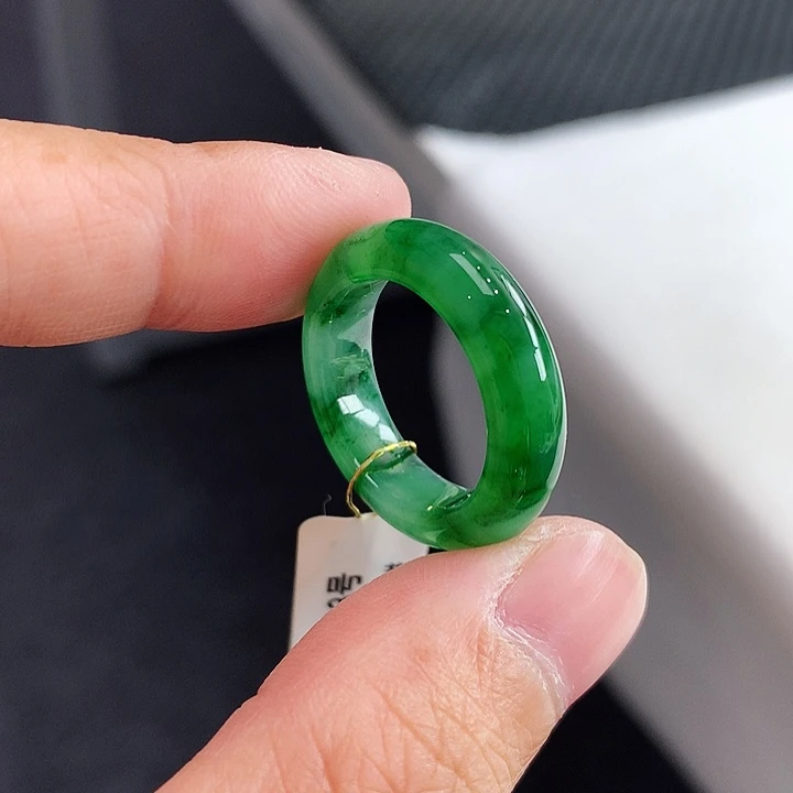 翡翠未镶嵌戒指13号