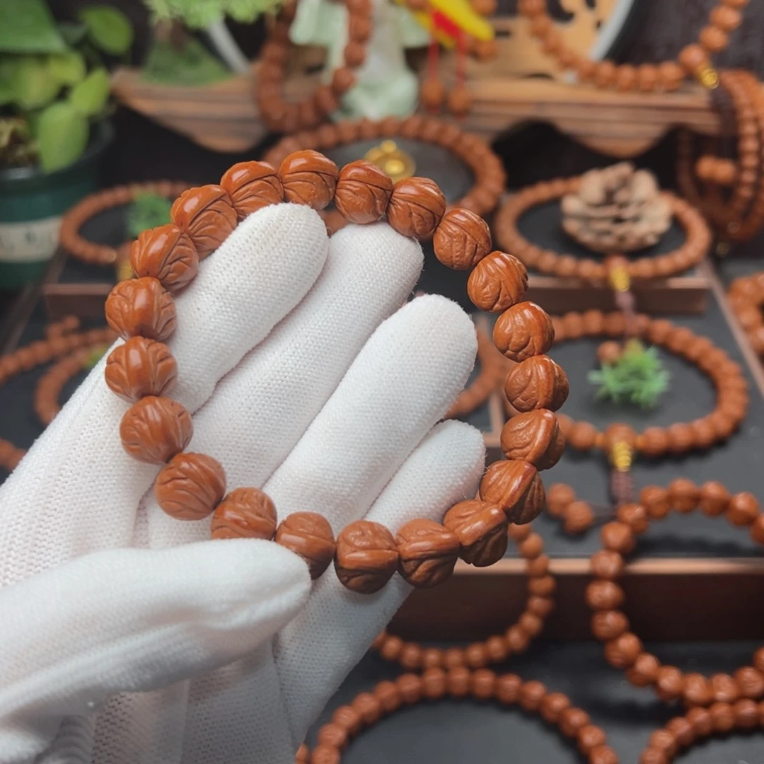 吊坠桃核1.3玉龙脊手串