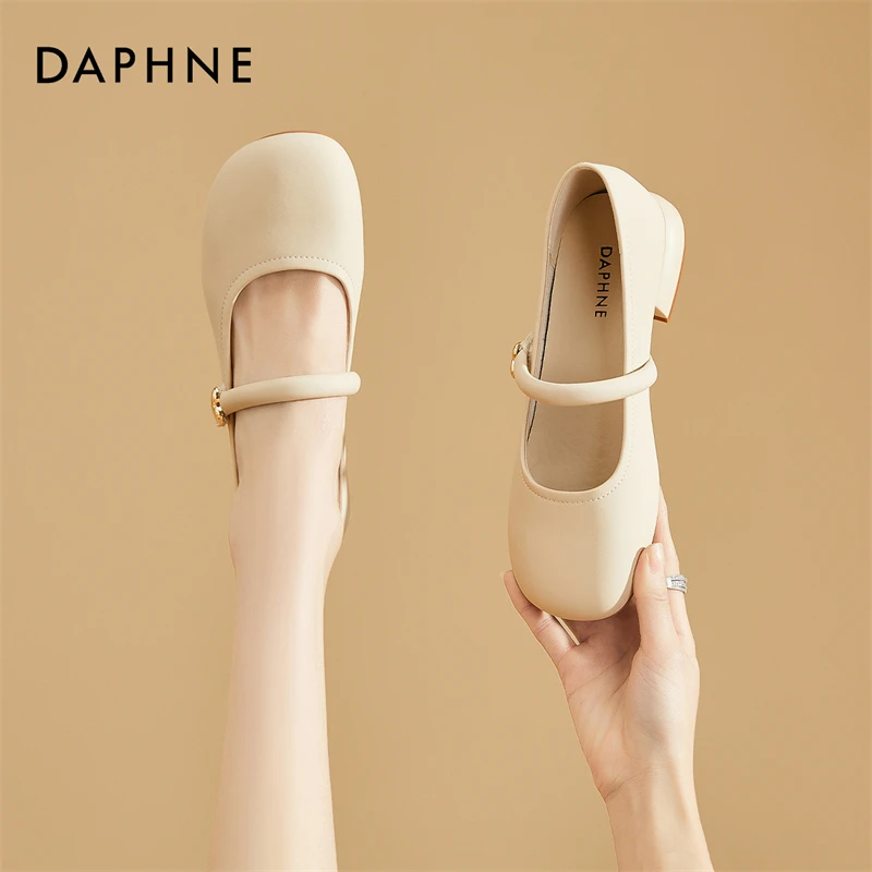 达芙妮方头女鞋2025新款浅口气质低跟单鞋软底不累脚法式小皮鞋