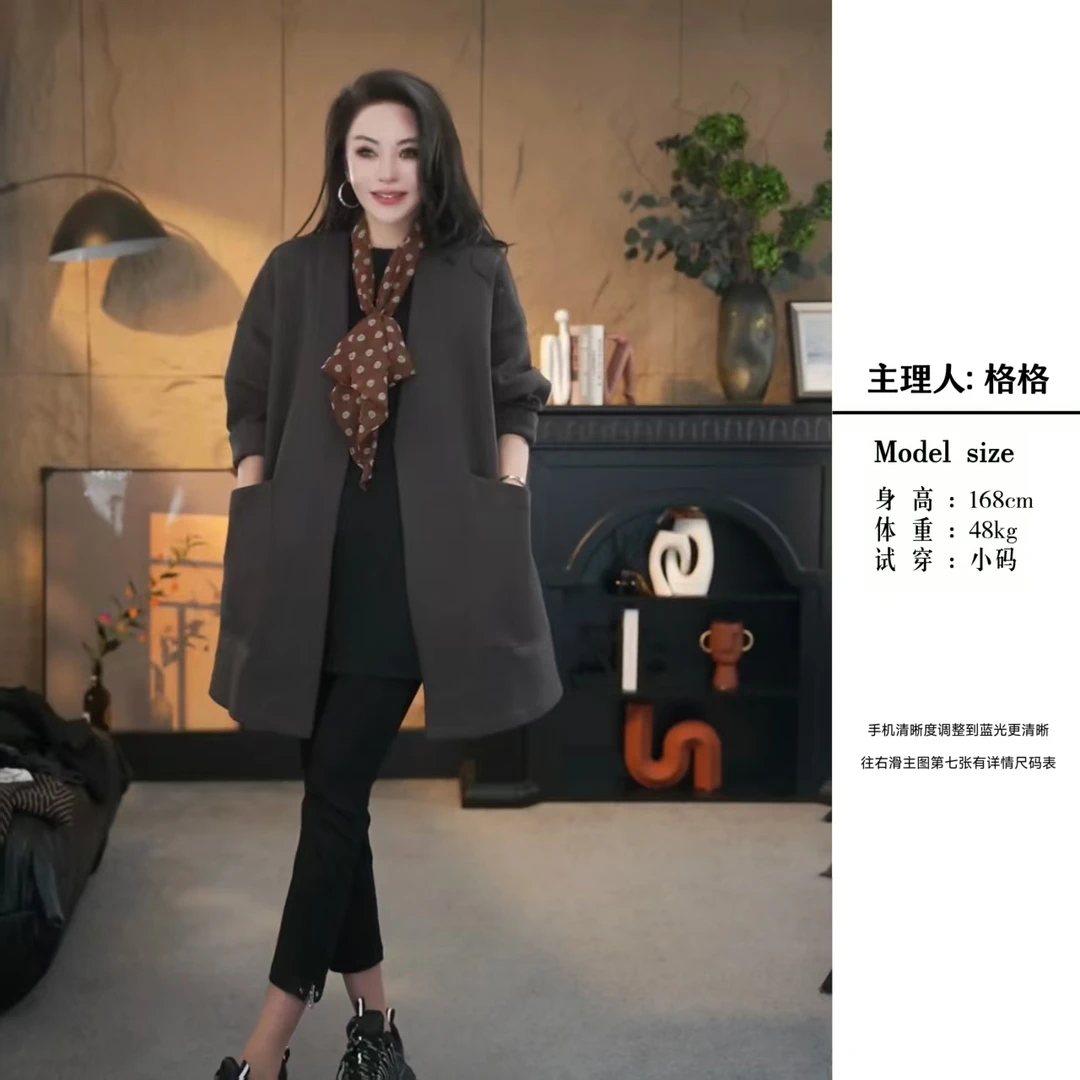 【格小姐】1507-11秋上新韩版时尚宽松侧开叉磁扣大版小众外套女