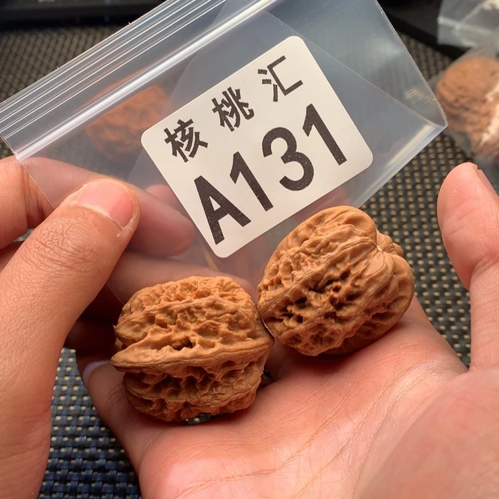 吊坠文玩核桃将军磅