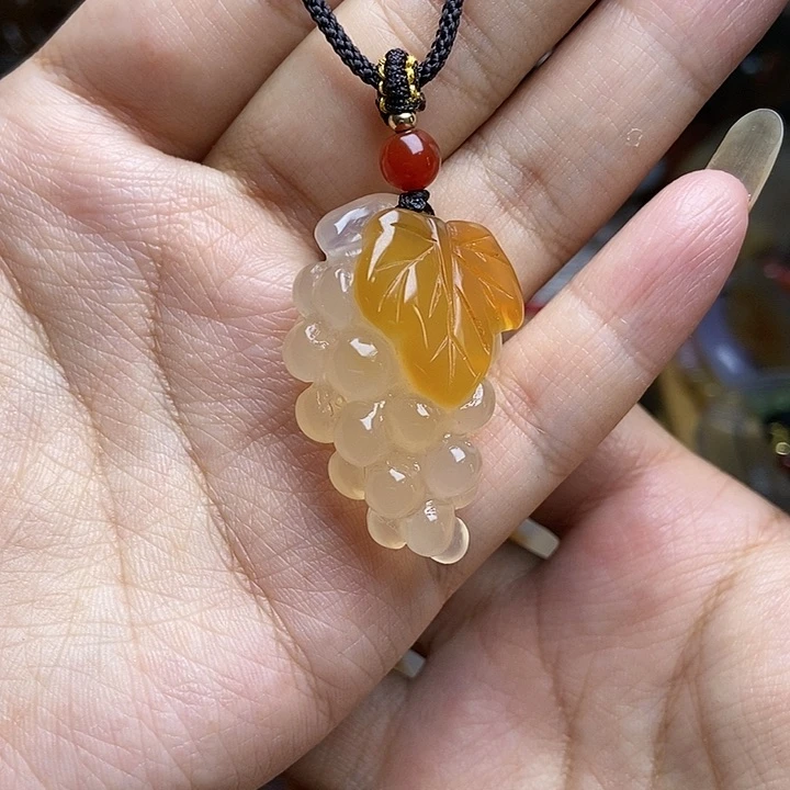 玛瑙/玉髓颈饰未镶嵌
