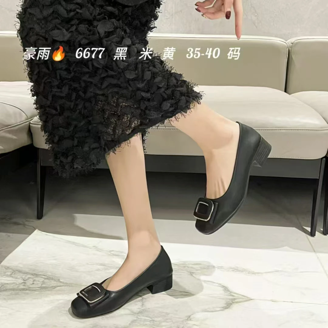 【公主屋】百搭时尚单鞋6677