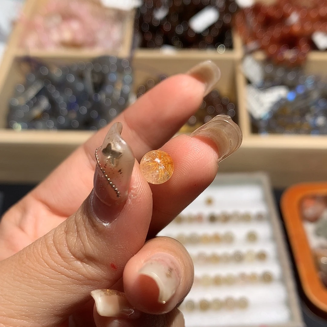 水晶颈饰未镶嵌粗***?多样化12