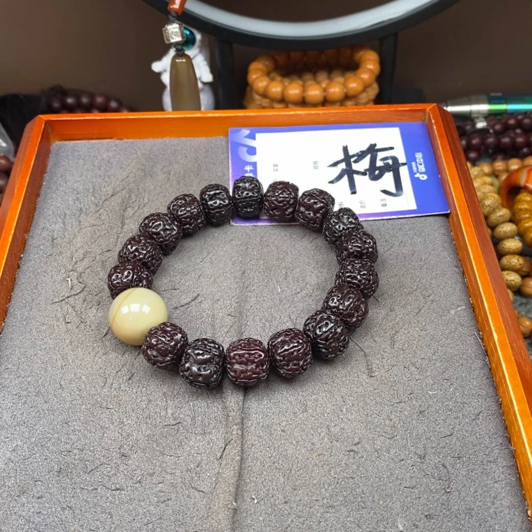 金刚菩提吊坠阿*金刚