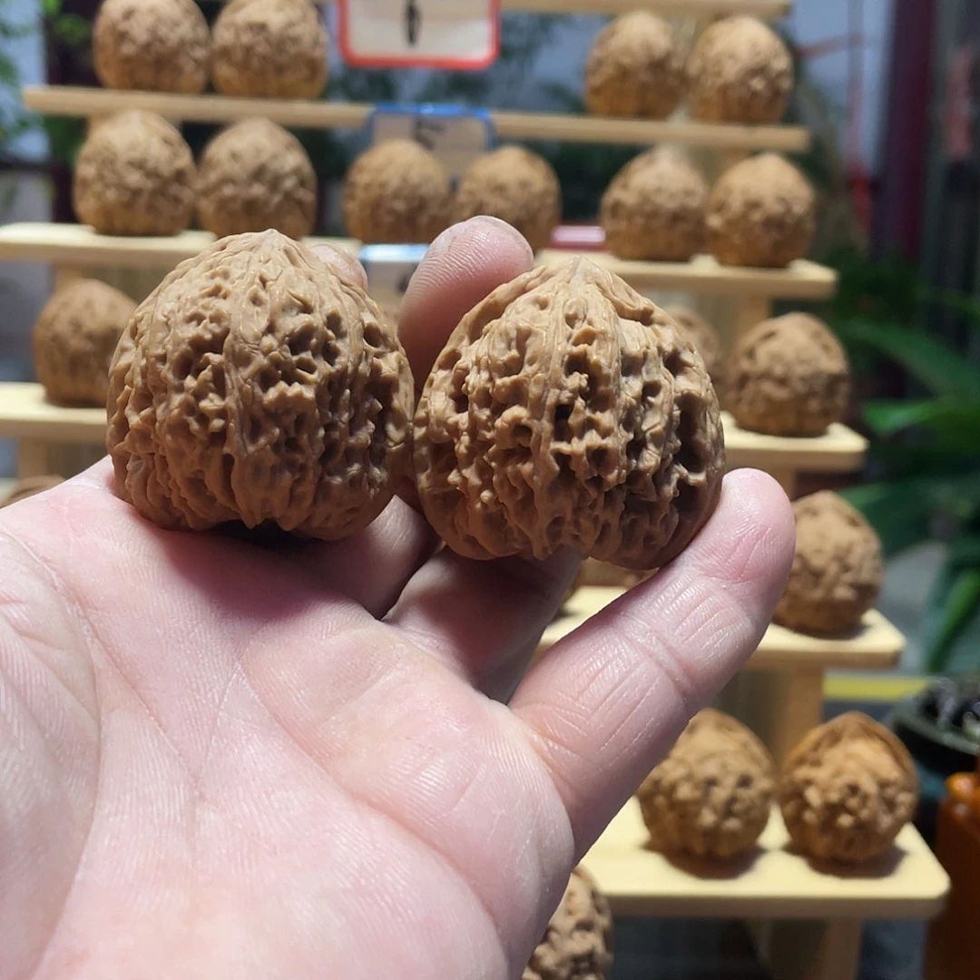 大***鸥吊坠桃核文玩核桃南将石