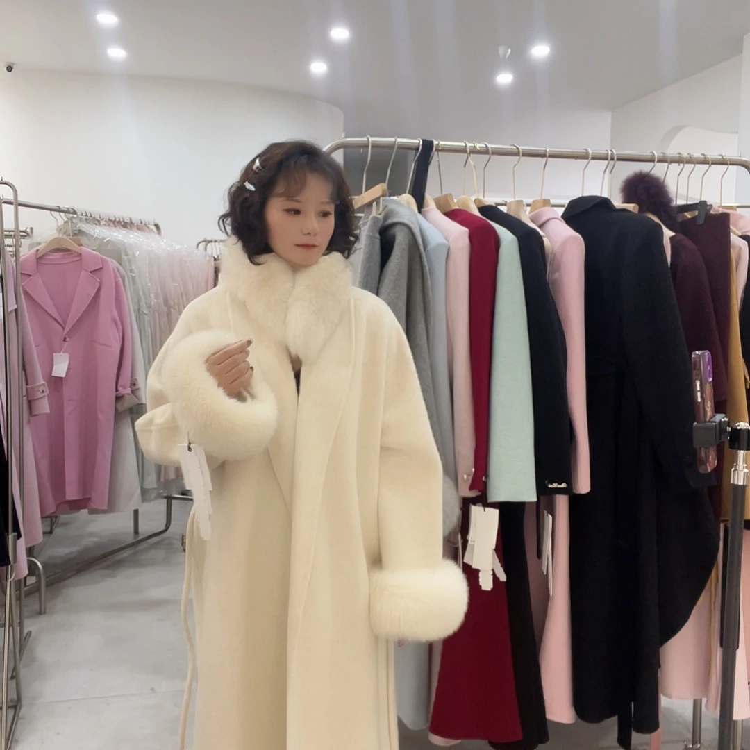 吊带1595米白毛毛