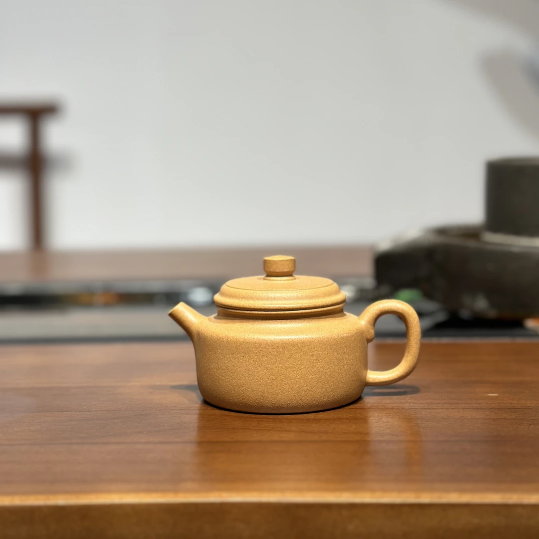 德钟壶老宕口黄金段泥无添加半手工成型120cc小品紫砂壶可定制