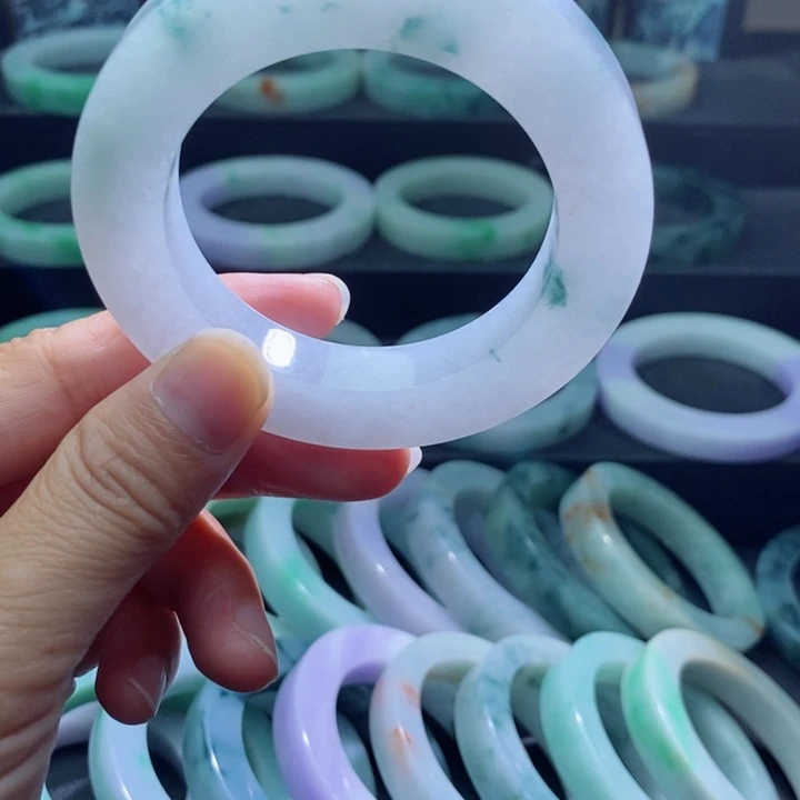 定制翡翠手镯未镶嵌