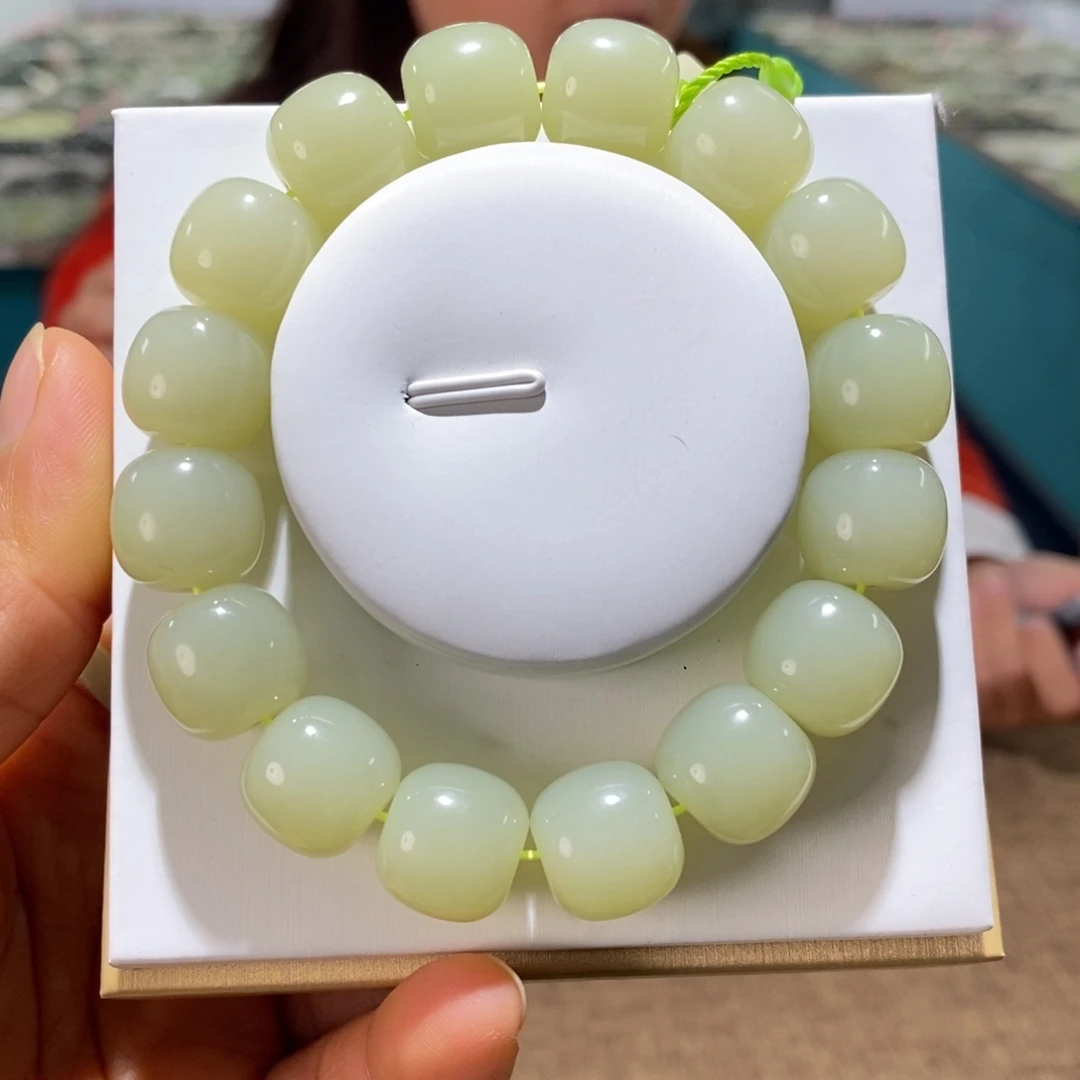 和田玉未镶嵌挂件黄口14