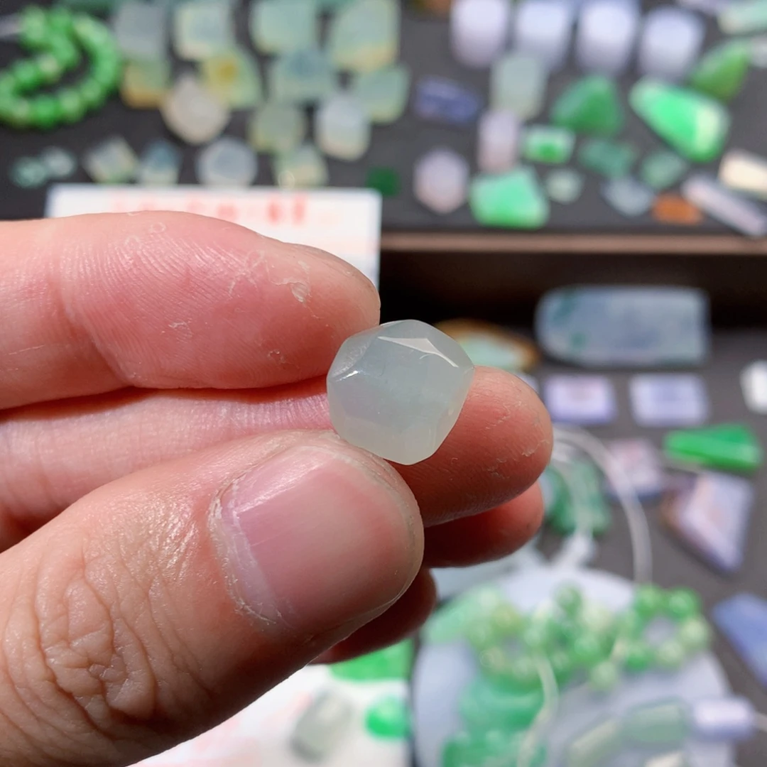 未镶嵌定制翡翠24