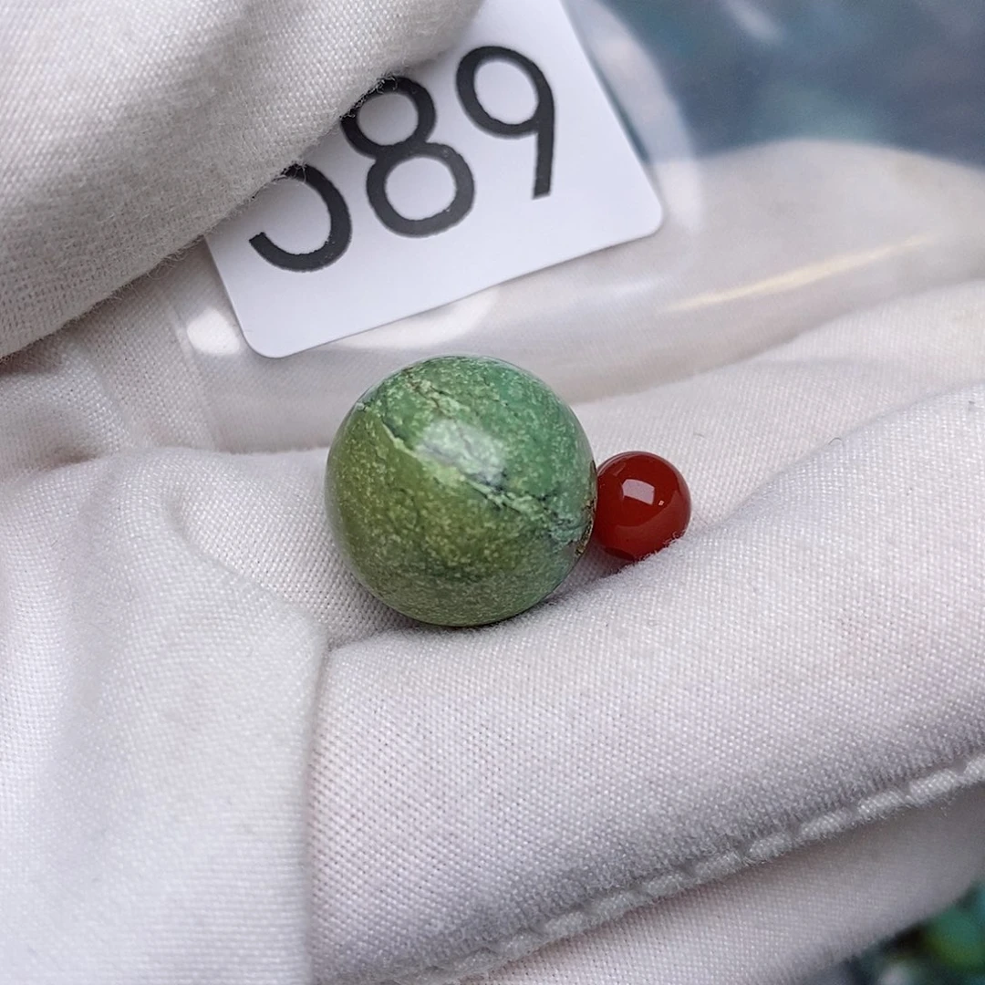 南红玛瑙未镶嵌珠宝半成品