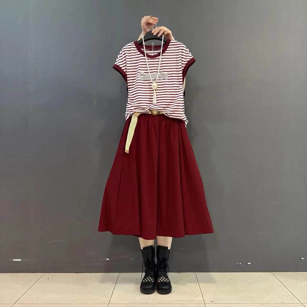 韩版圆领条纹烫钻T恤半身裙文艺范两件套