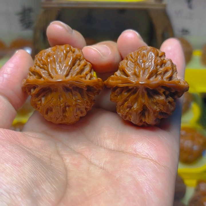 文玩核桃吊坠文玩核桃苹果园