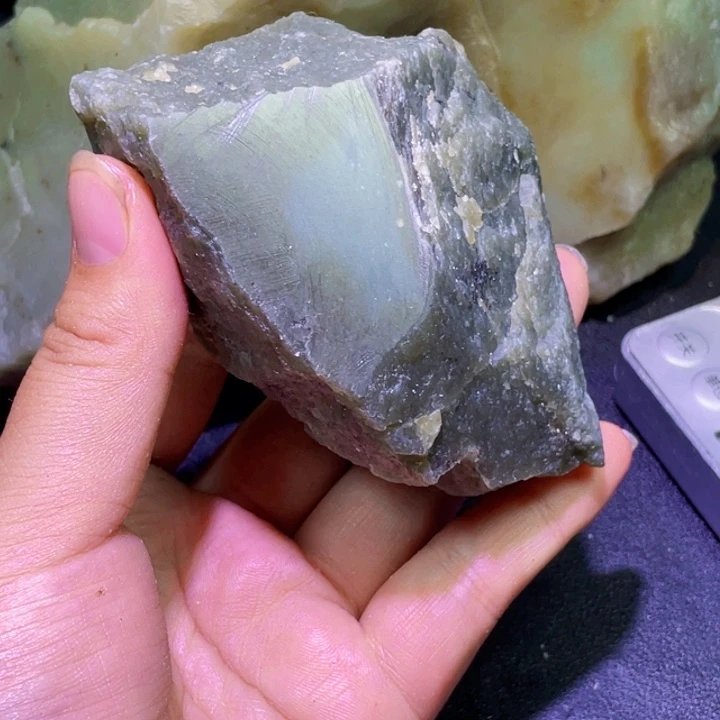 未镶嵌和田玉珠宝半成品