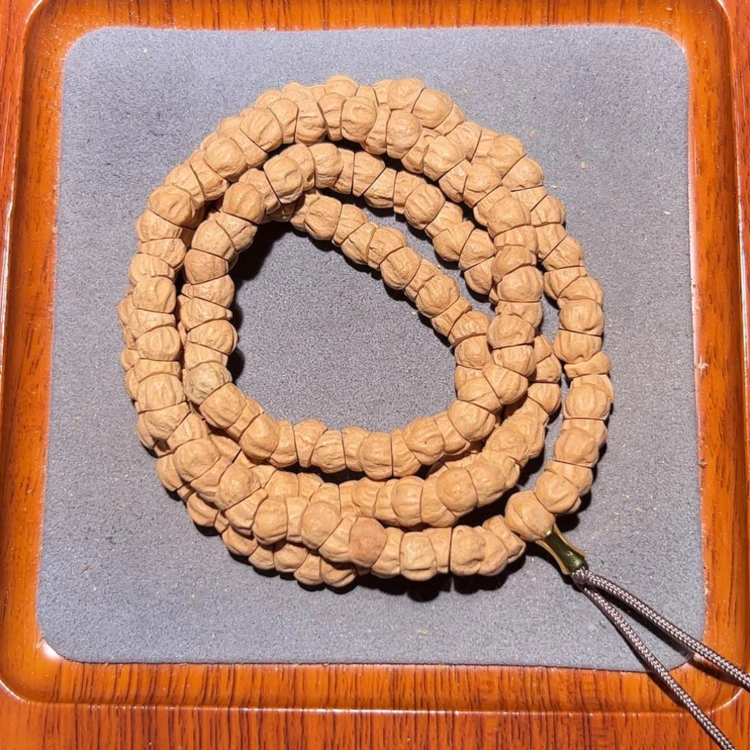 花***衩柏香籽/百香籽吊坠粉油皮斜切大肠7+