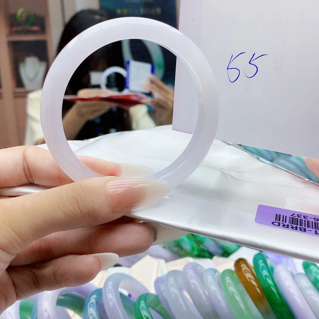 翡翠手镯未镶嵌55577