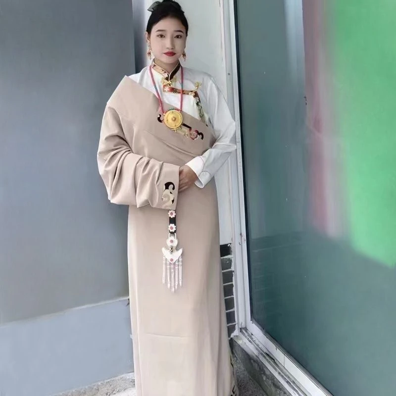 藏族服装女士新款藏袍藏装西藏服锅庄舞藏式双袖刺绣民族风真袍子