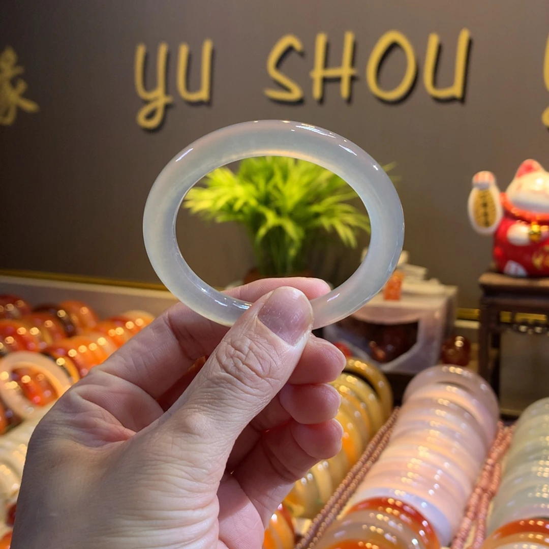 玛瑙/玉髓未镶嵌手镯48号49圈口