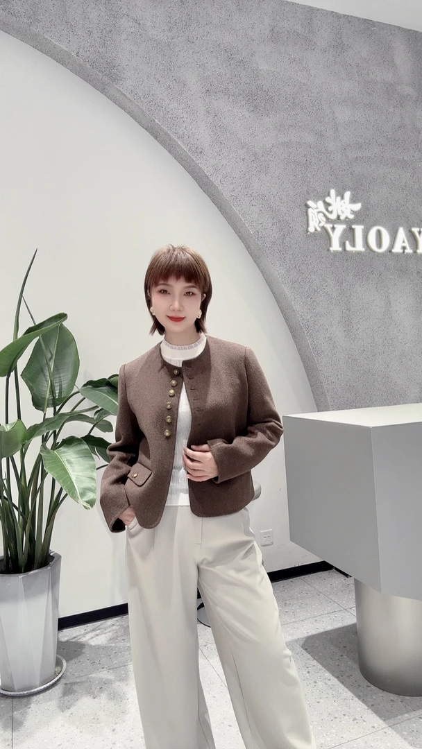 姚领YAOLY秋冬短款休闲上衣