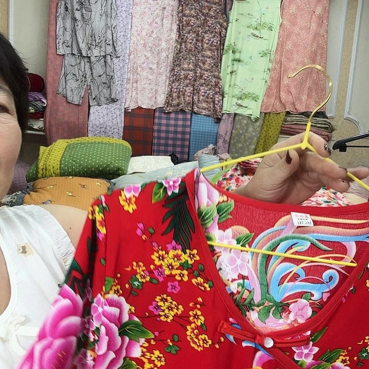 莫代尔纤维东北大花棉绸套装95到130