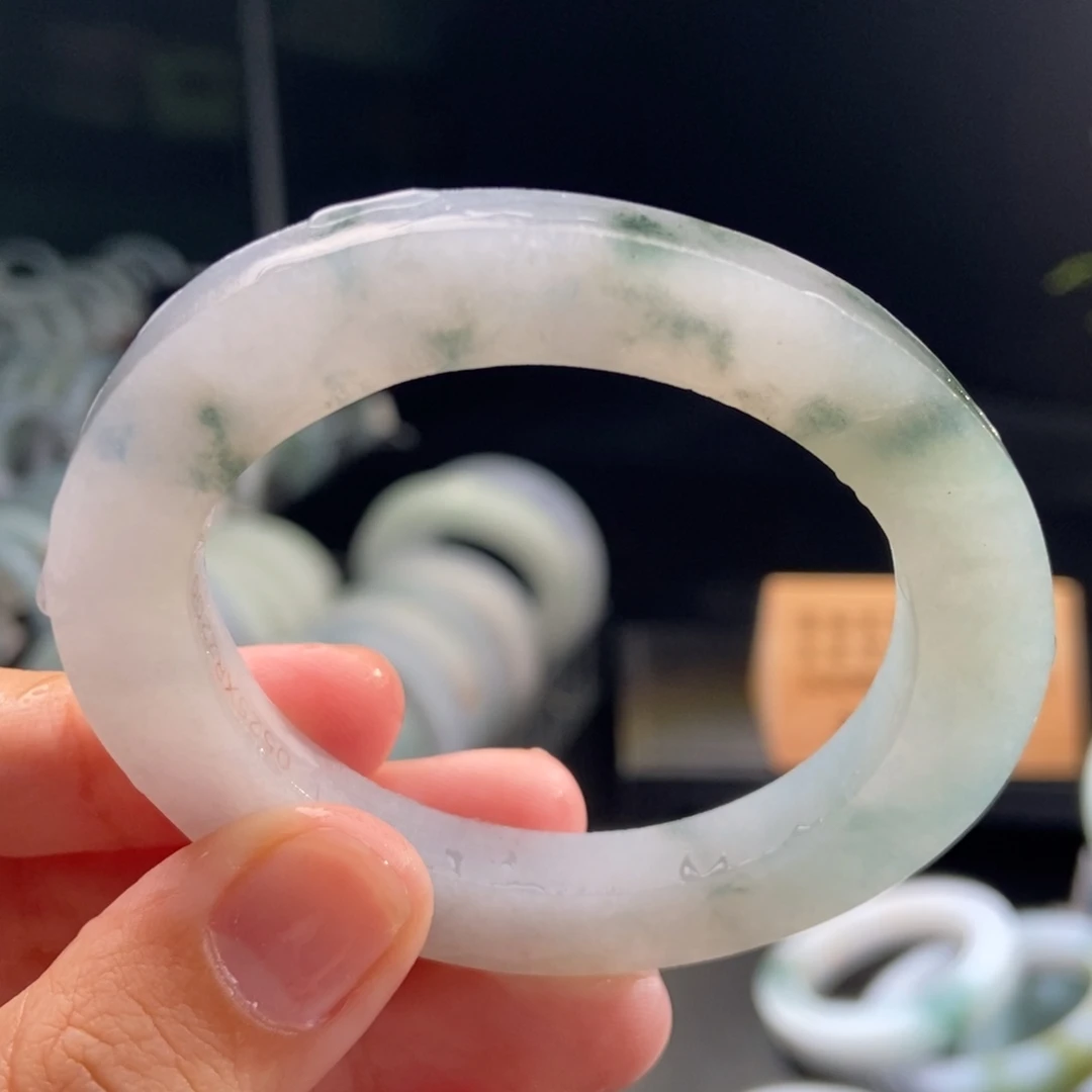 定制翡翠翡翠手镯未镶嵌
