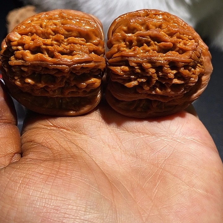 无***德手串/手链核桃44 全品老树三角楼。。