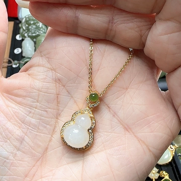 颈饰银S925镶嵌和田玉