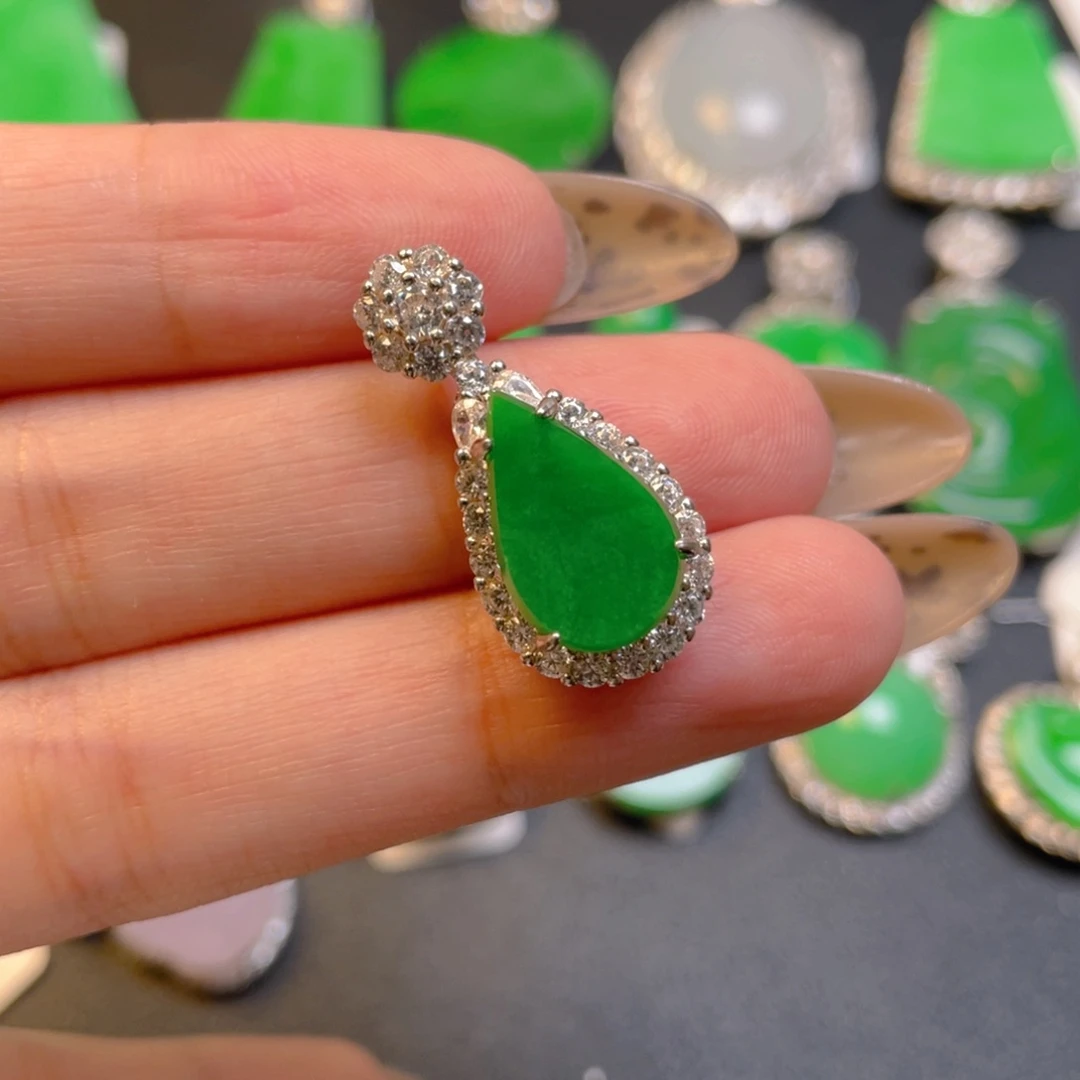 翡翠银S925镶嵌颈饰