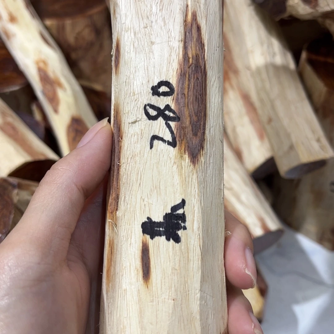 花梨木类小*%海南黄花梨