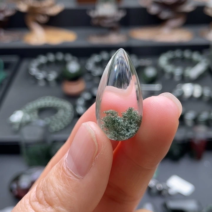 未镶嵌颈饰水晶绿幽灵聚宝盆吊坠