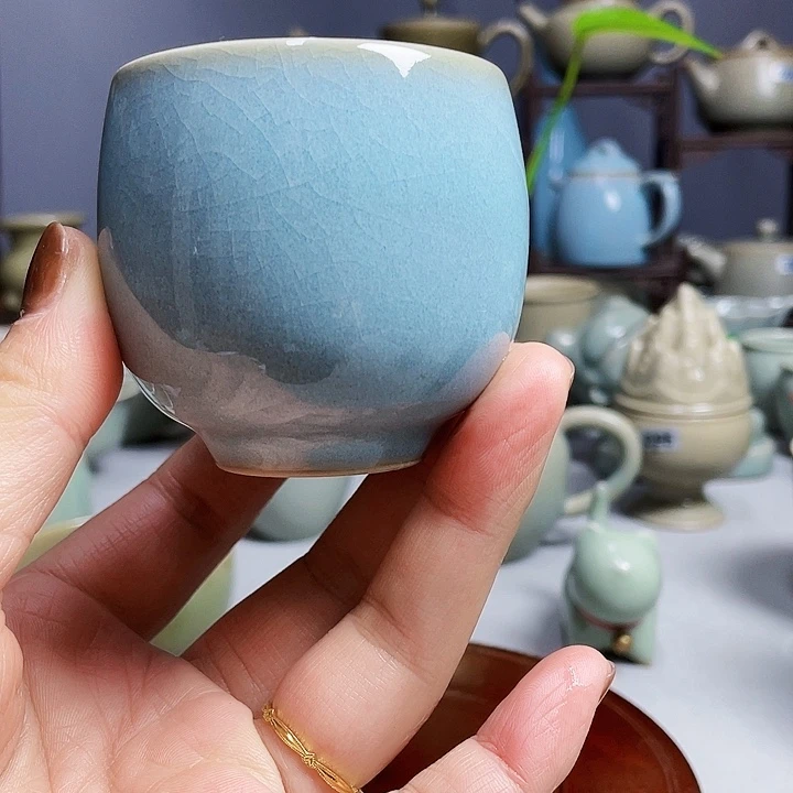 原矿釉天青色龙蛋杯