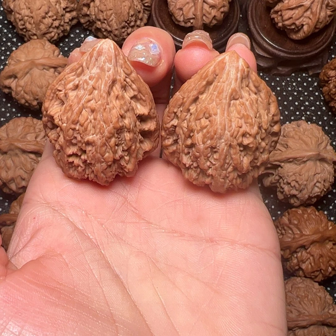 刘***快塔尖，全品无修，35，