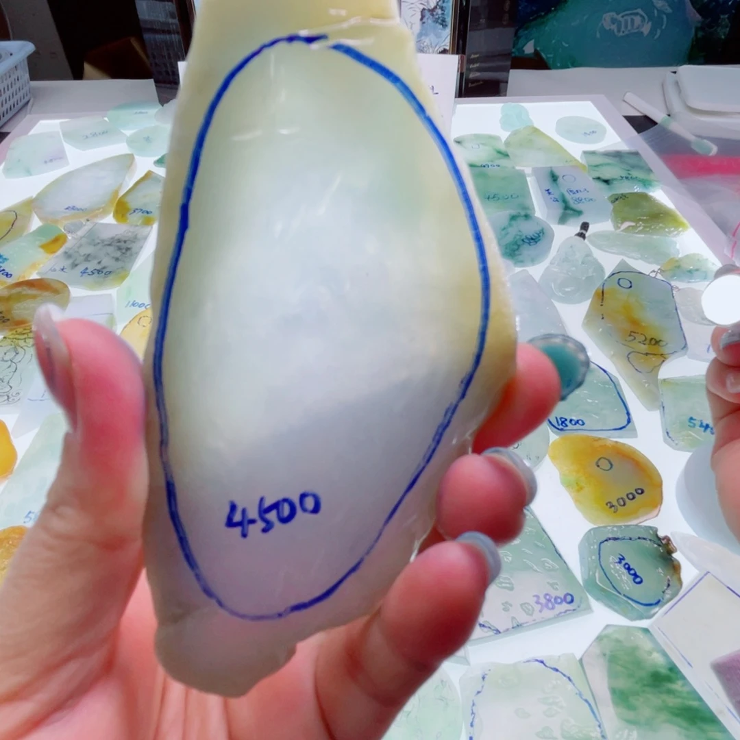 定制翡翠未镶嵌定制翡翠未镶嵌