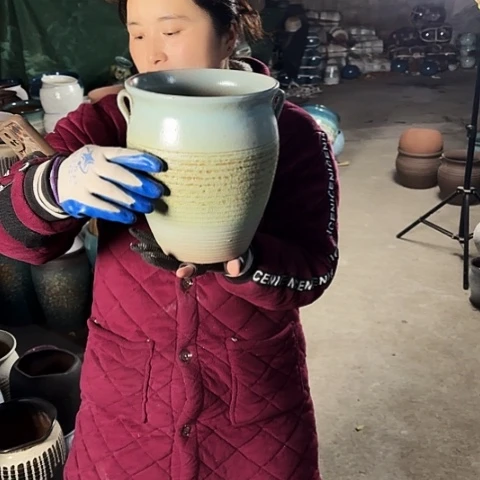 口20高23瑕疵盆子。