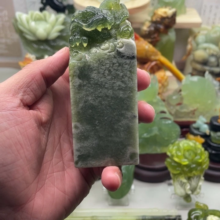 蛇纹石玉未镶嵌四大名玉印章