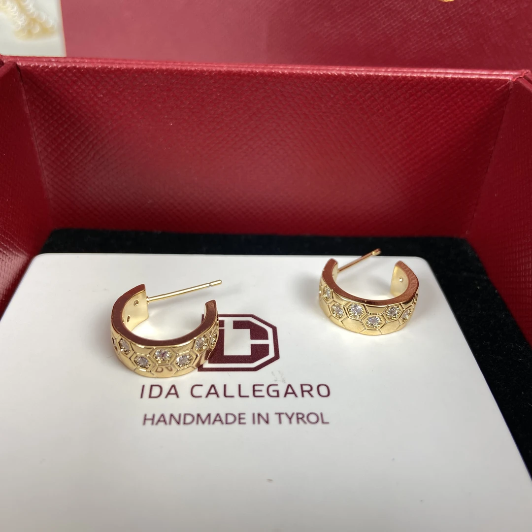 铜合金耳饰 《货号9128》宋慧乔同款蜂巢C圈耳环