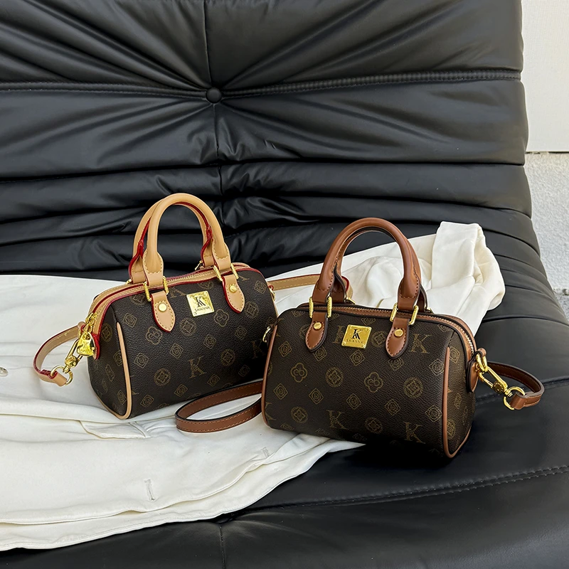 耐刮百搭枕头包小方包女士单肩卡位斜挎包洋气轻奢时尚经典枕头包