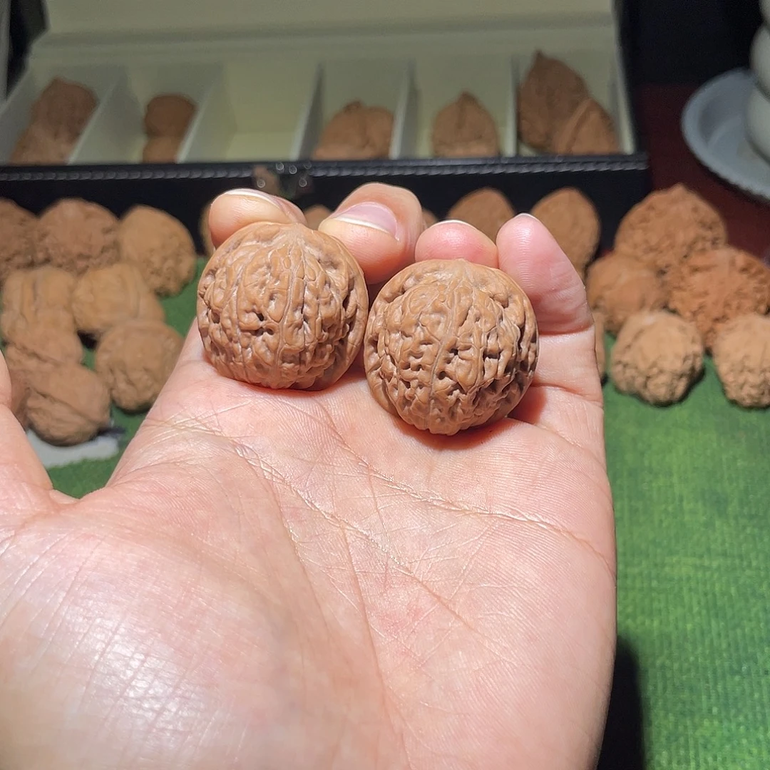 把件文玩核桃32莲花虎头全品