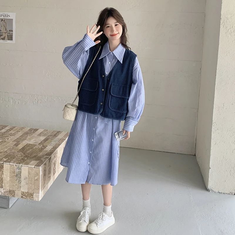 温柔穿搭休闲牛仔马甲蓝色条纹衬衫裙新款小个子两件套连衣裙女春