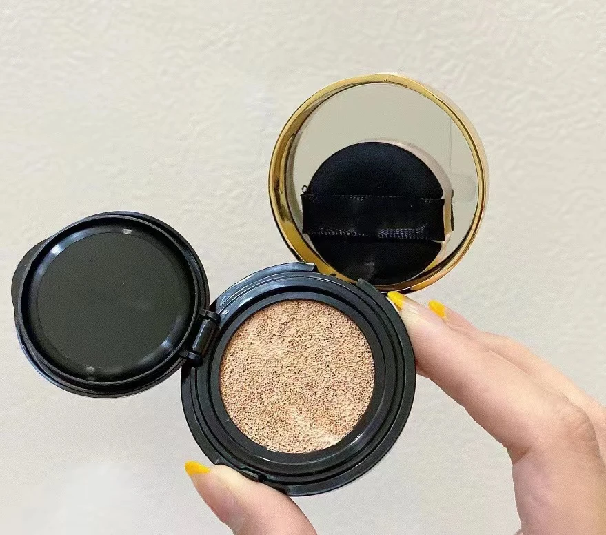 【萌萌分享】小皮革粉色5g~自带粉光感妆效水润不黏不卡粉