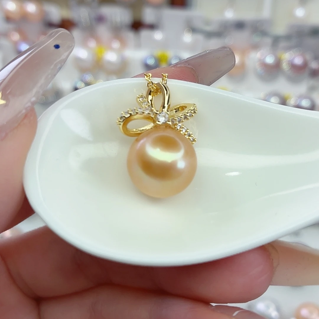 合金颈饰淡水珍珠