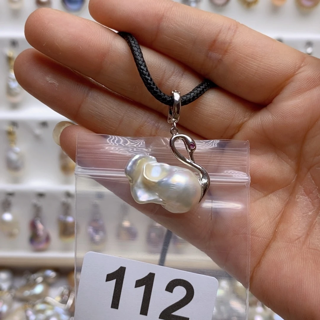 淡水珍珠颈饰银S925镶嵌112