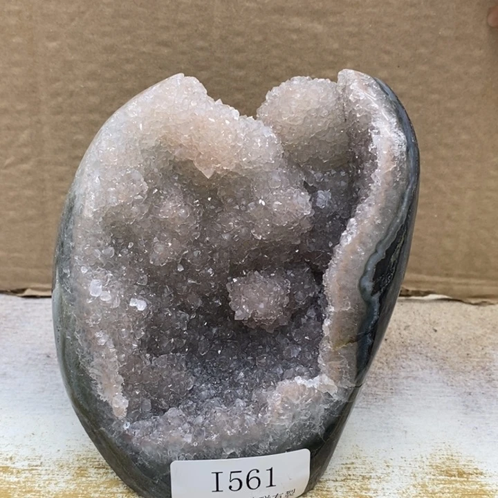 水晶大型摆件（非配饰）未镶嵌