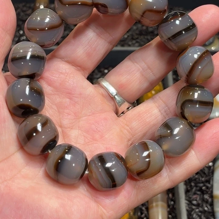 玛瑙/玉髓散珠190