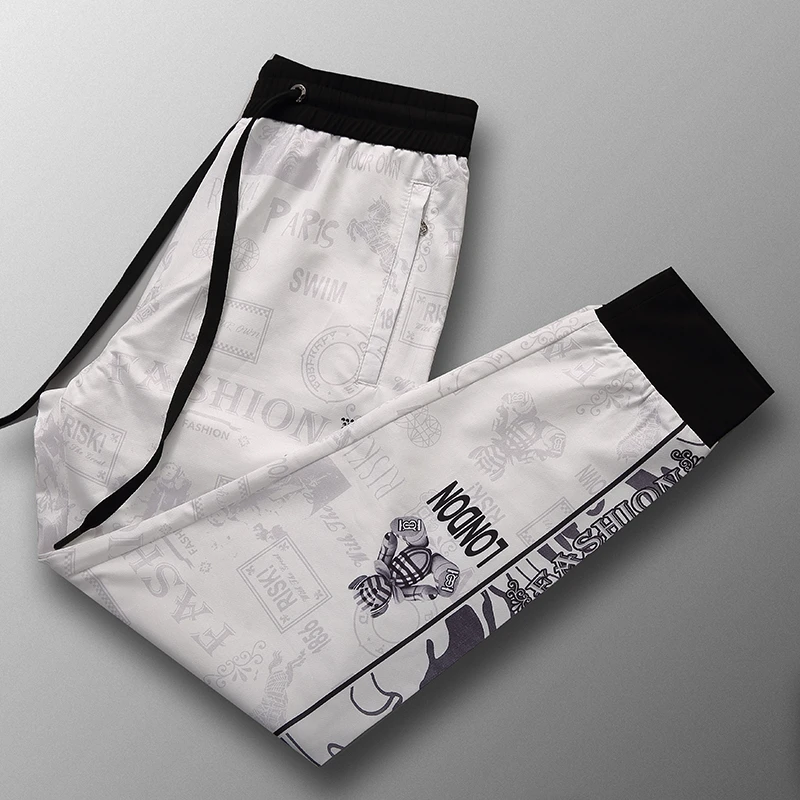 高品质潮流个性时尚白色字母印花运动裤男春夏天修身收口小脚裤子