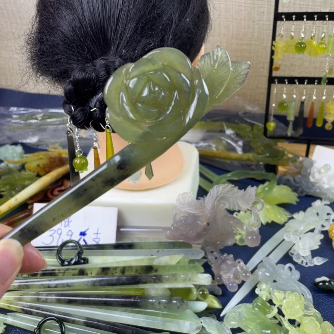 蛇纹石玉未镶嵌发饰